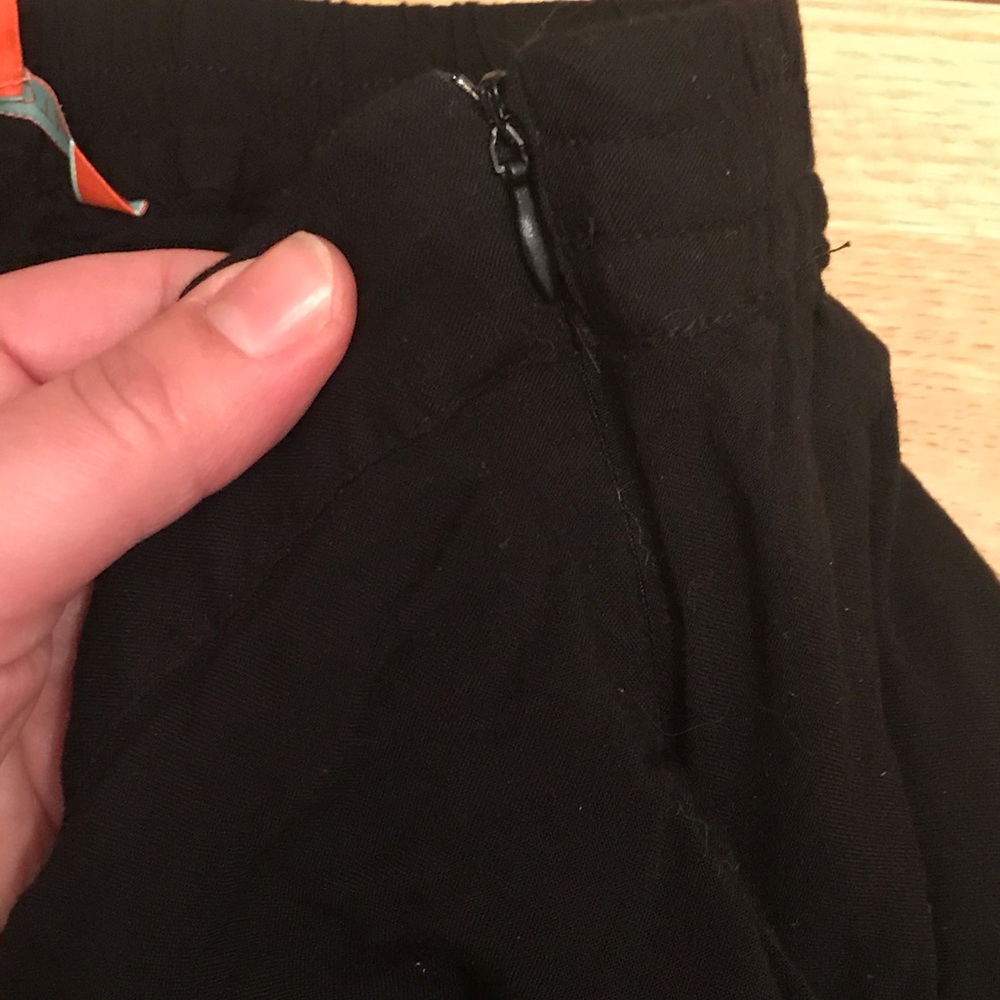 Modcloth mini skirt - Picture 3 of 3